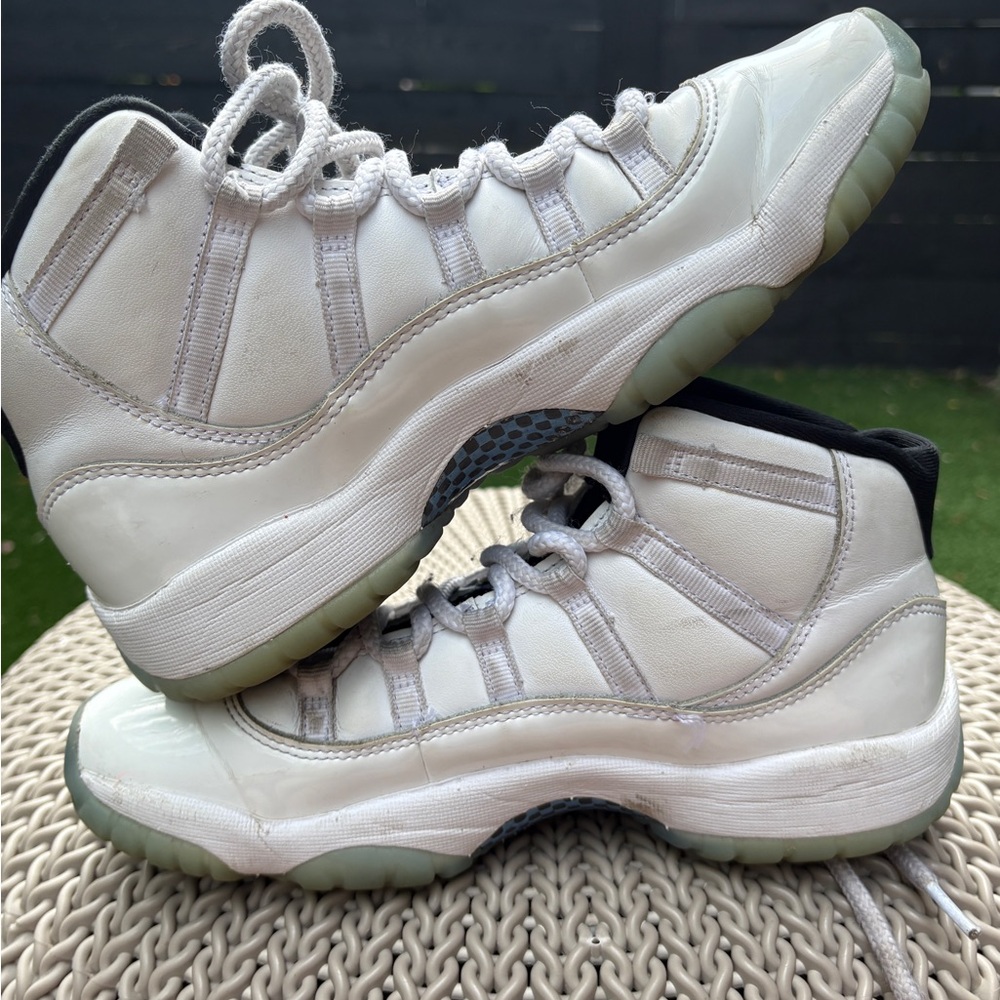 🔥 Nike Air Jordan 11 Retro "Legend Blue" 378038-104 | Size 6.5Y 👟 OG Colorway - Picture 11 of 13
